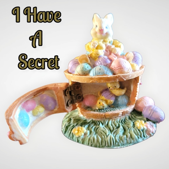 Vtg Pau Bunnies Easter Rabbit Basket Hidden Compartment Eggs Chicks - Picture 3 of 4